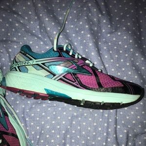 Brooks Ravenna 7 running shoes